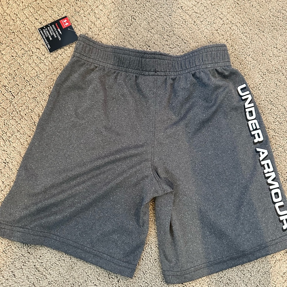 Under Armour Shorts NEW